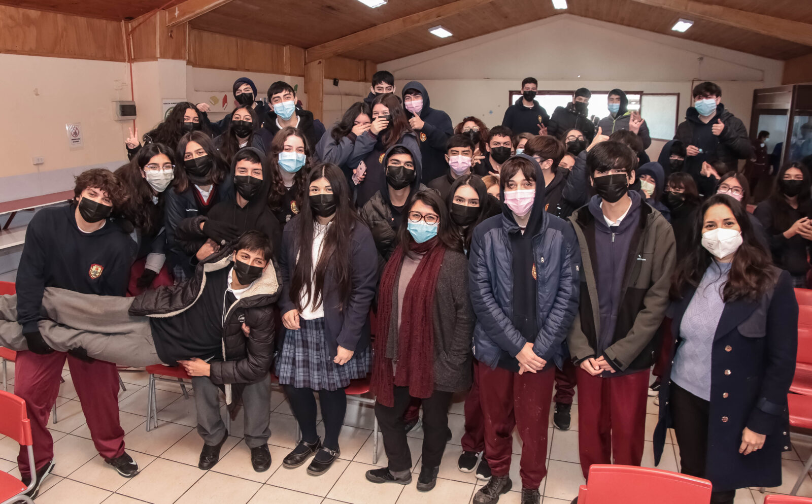 Profesora Marcela Aedo dictó charlas sobre Responsabilidad Penal Adolescente en colegio Precursor Francisco de Miranda de Quillota